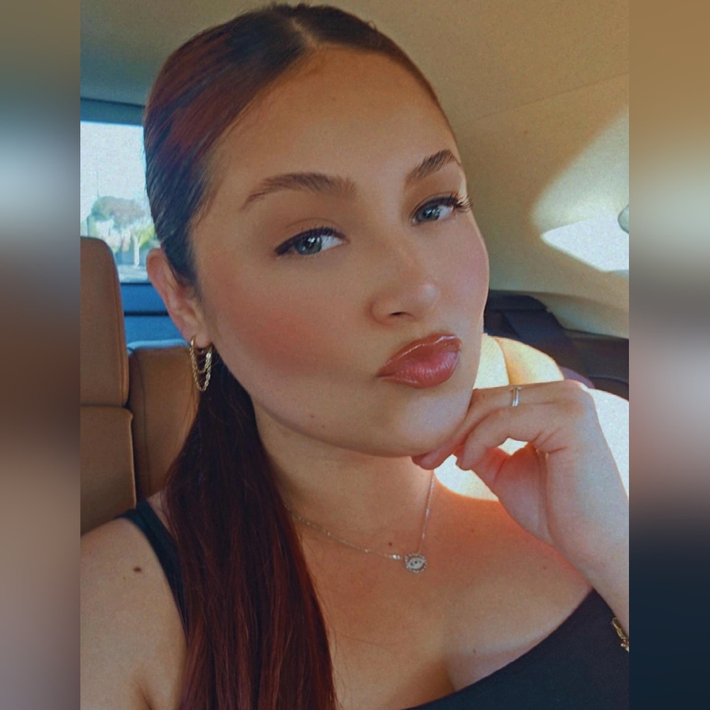 Meet your Posher, Mailee